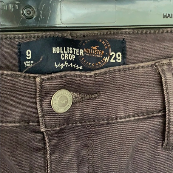 Ladies Hollister Pants Size 9 29 Like new - Picture 2 of 3